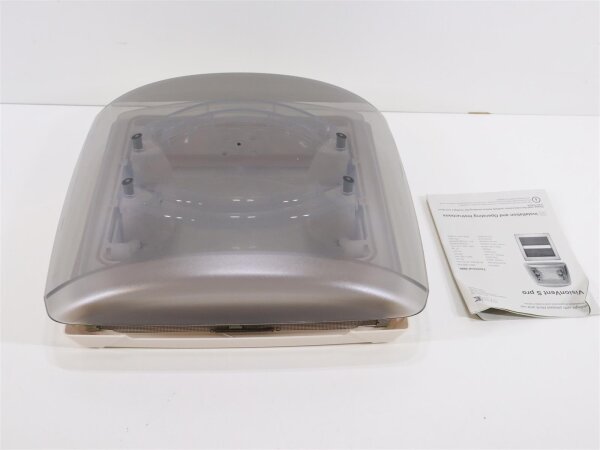 MPK VisionVent S pro (Modell 27P) Dachhaube, 28x28cm, cremeweiß, Rauchglas, mit Moskitonetz, 24-46mm